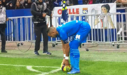 连面子都输了！法庭下令巴黎将败诉判决书在官网刊登一个月（法院裁定：巴黎须在官网公示败诉判决一个月，颜面尽失）