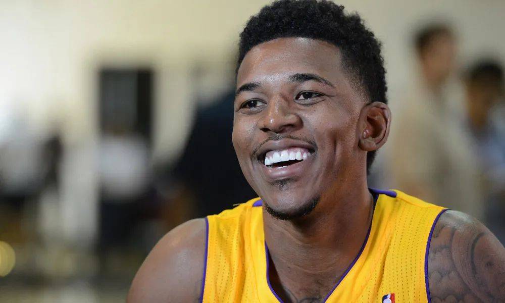 TA评曼联国脚表现：卡塞米罗&B费表现顶级；达洛特需证明自己（TA点评曼联国脚：卡塞米罗、B费状态顶尖，达洛特仍待证明）