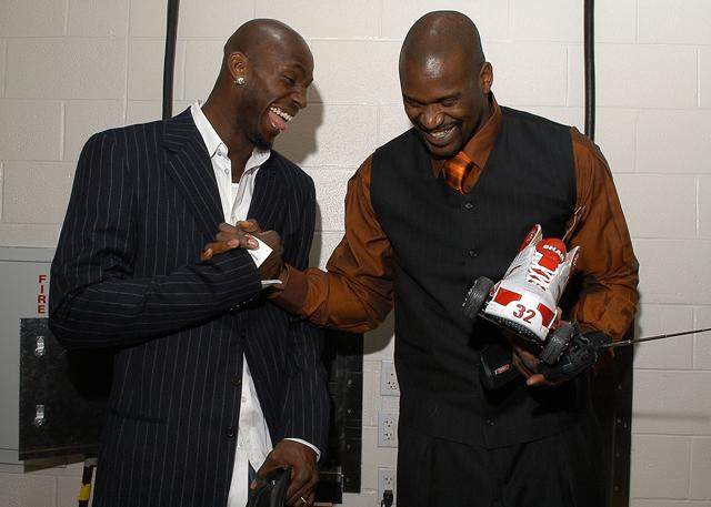 索默：我会弹吉他和钢琴；退役后我应该不当教练，压力太大了（索默谈退役规划：会吉他和钢琴，不当教练，压力太大）